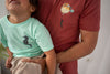 Camiseta unisex ilustrada “Pez Erizo” – Algodón 100% | Diseño hecho en España