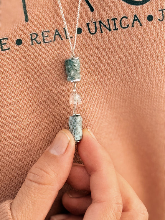 Collar largo Larvikita