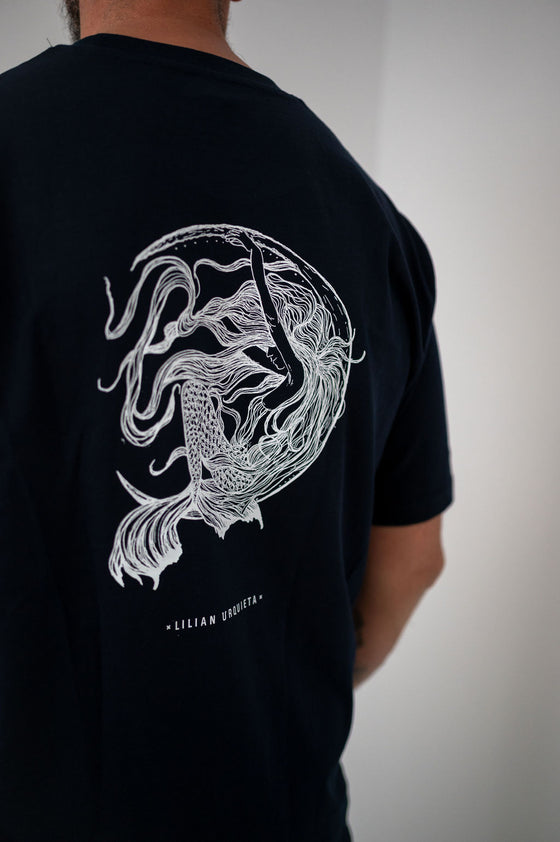 Camiseta Unisex Oversize "Sirena Lunar"