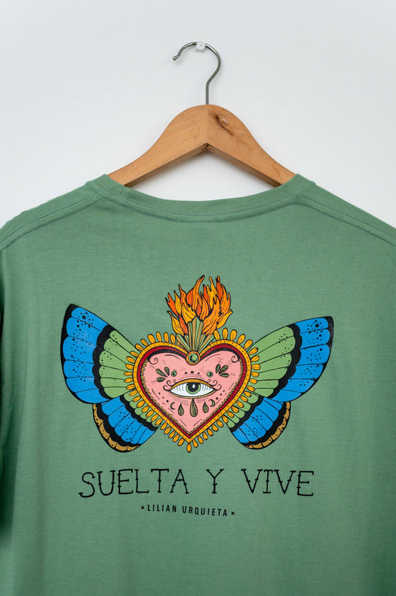 Camiseta  corazón Polilla