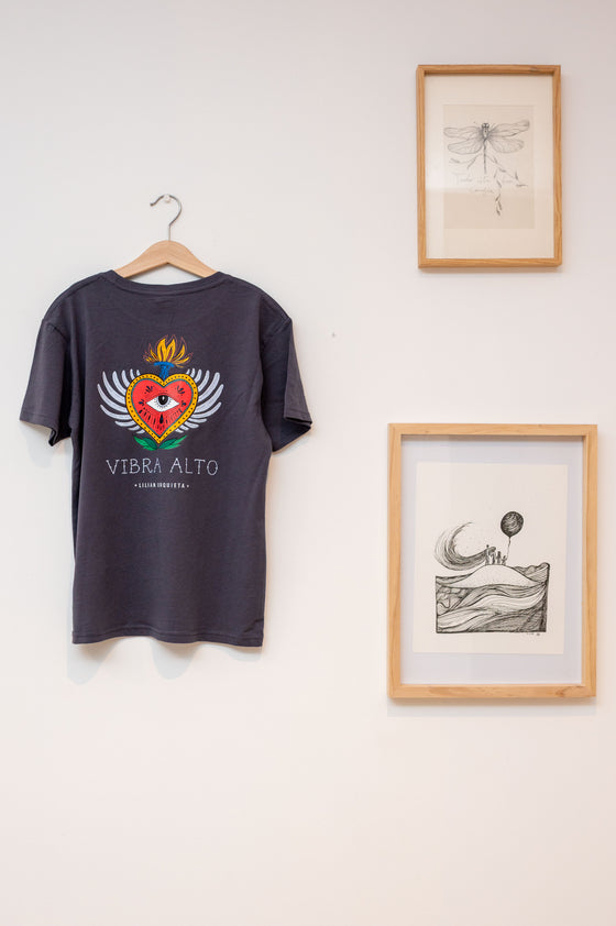 Camiseta Unisex "Vibra alto"