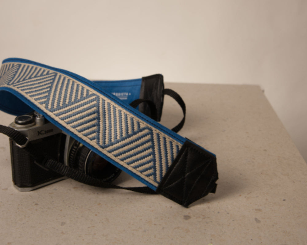 correa camara curtis azul